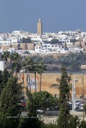 Image du Maroc Professionnelle de  La kasbah des Oudaïas de Rabat est une magnifique petite forteresse surplombant l'embouchure du fleuve Bouregreg érigée par les Almoravides pour lutter contre les tribus Berghouatas, elle séduit par sa quiétude et sa lumière.  Jeudi 6 Octobre 2011. (Photo / Abdeljalil Bounhar)
